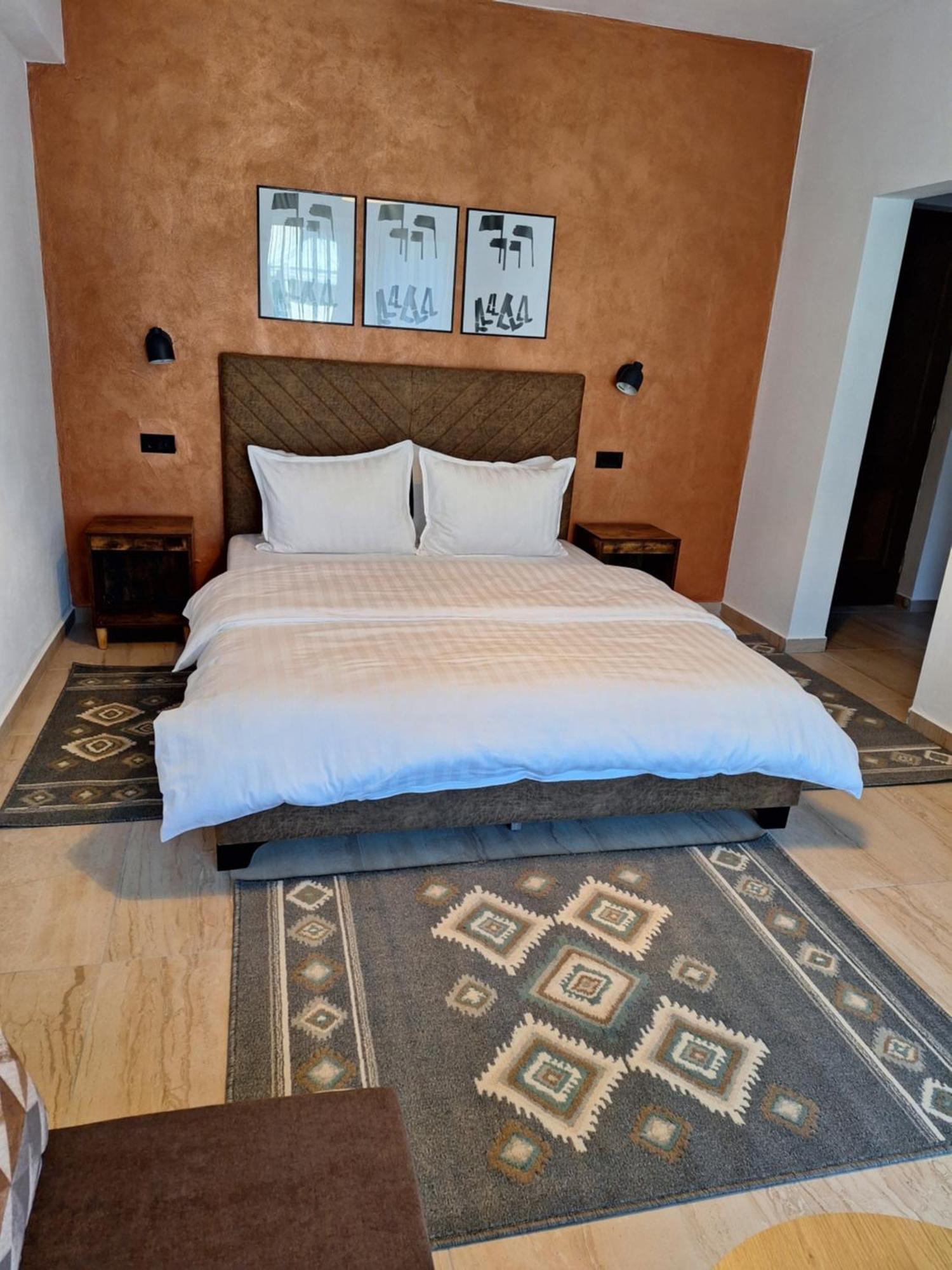 Danifeld Inn Voronet Luaran gambar