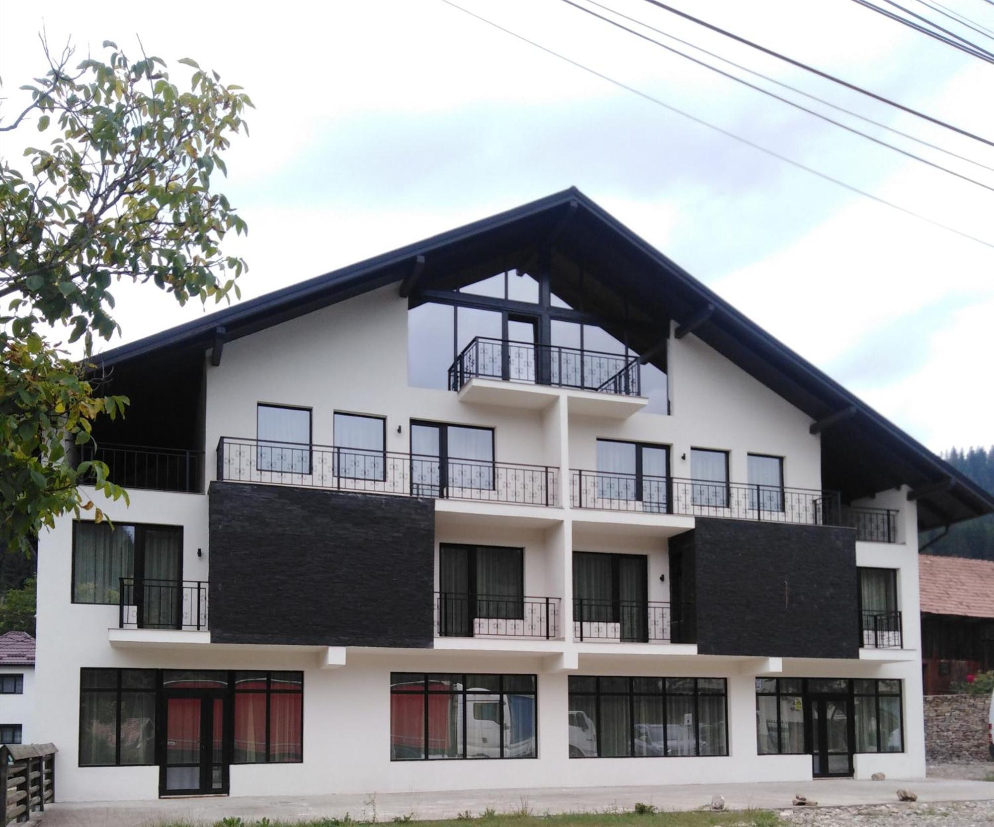 Danifeld Inn Voronet Luaran gambar